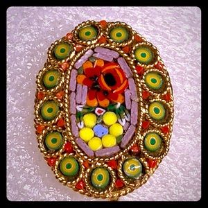 Brooche inlaid mosaic coral